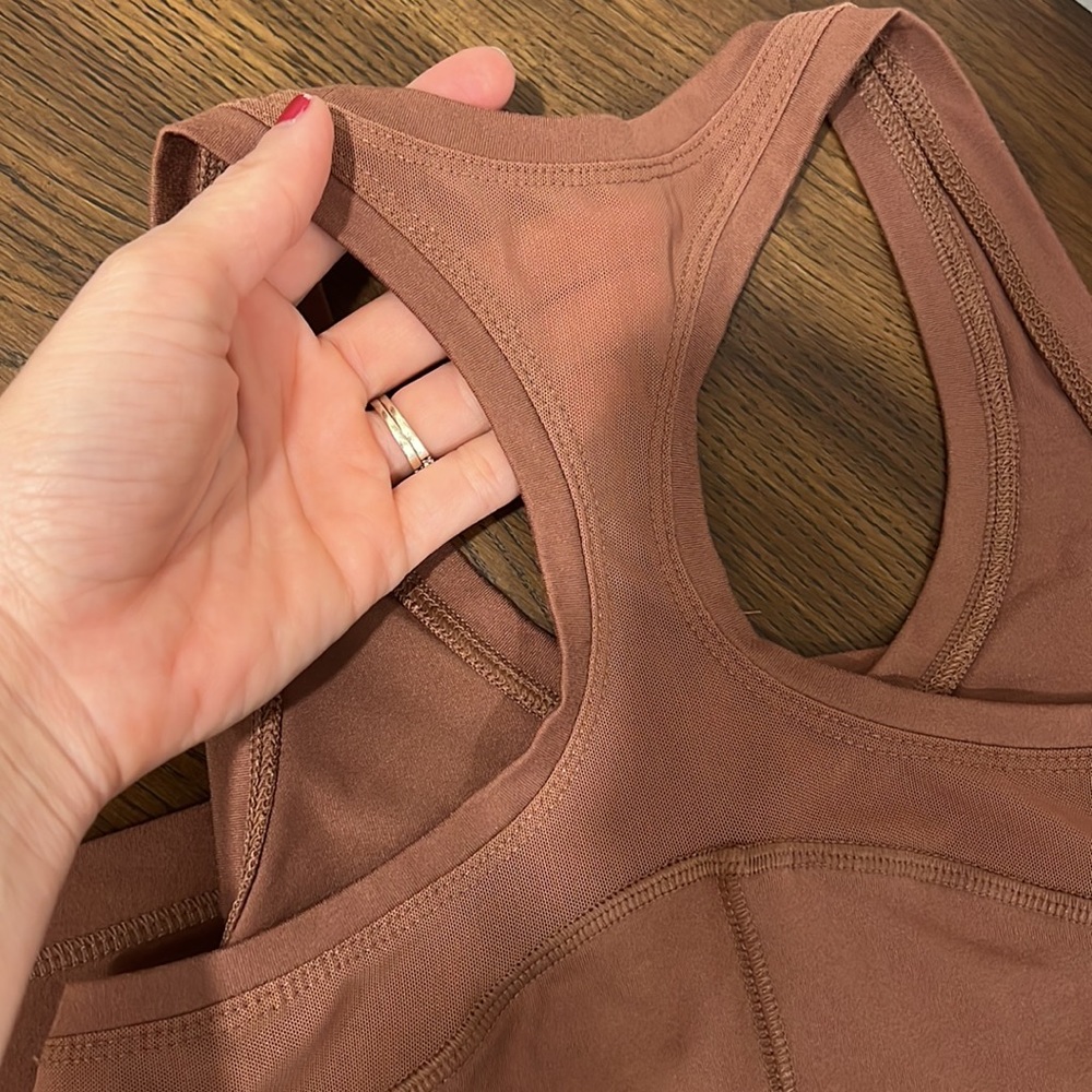 Workout tank - XS - Picture 3 of 4